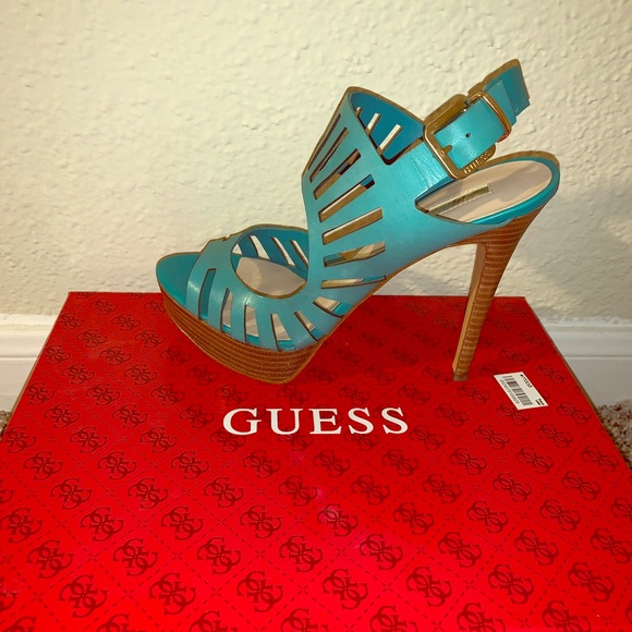 Guess Turquoise Sandal - Picture 1 of 4